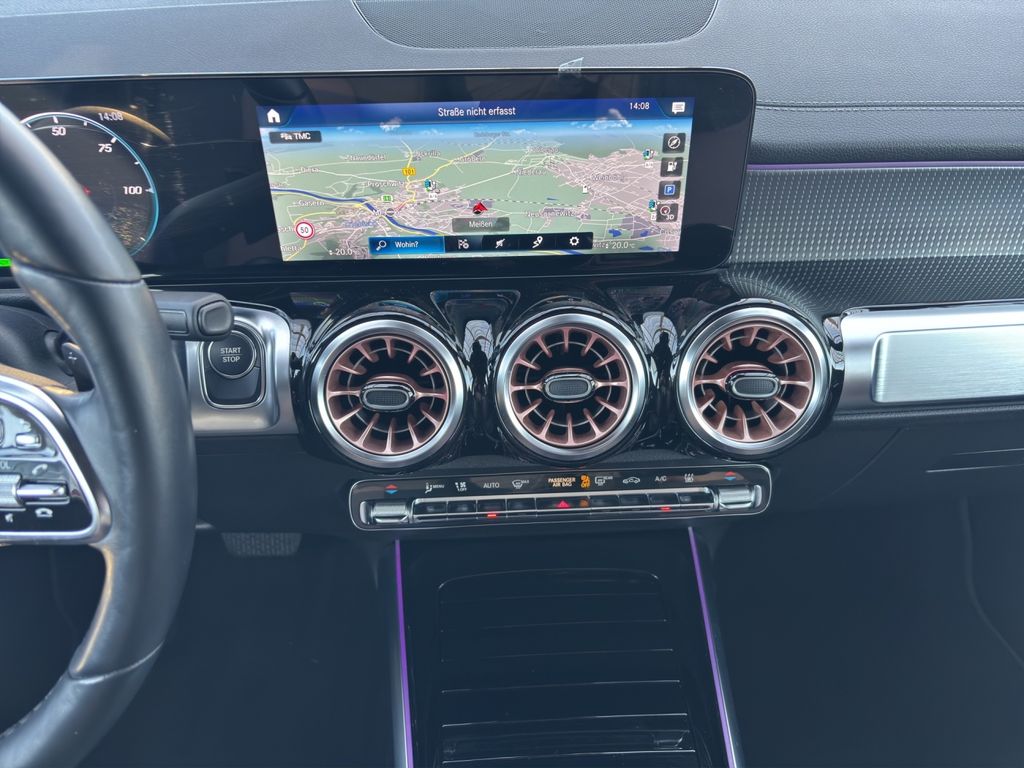 Mercedes-Benz EQB 2022