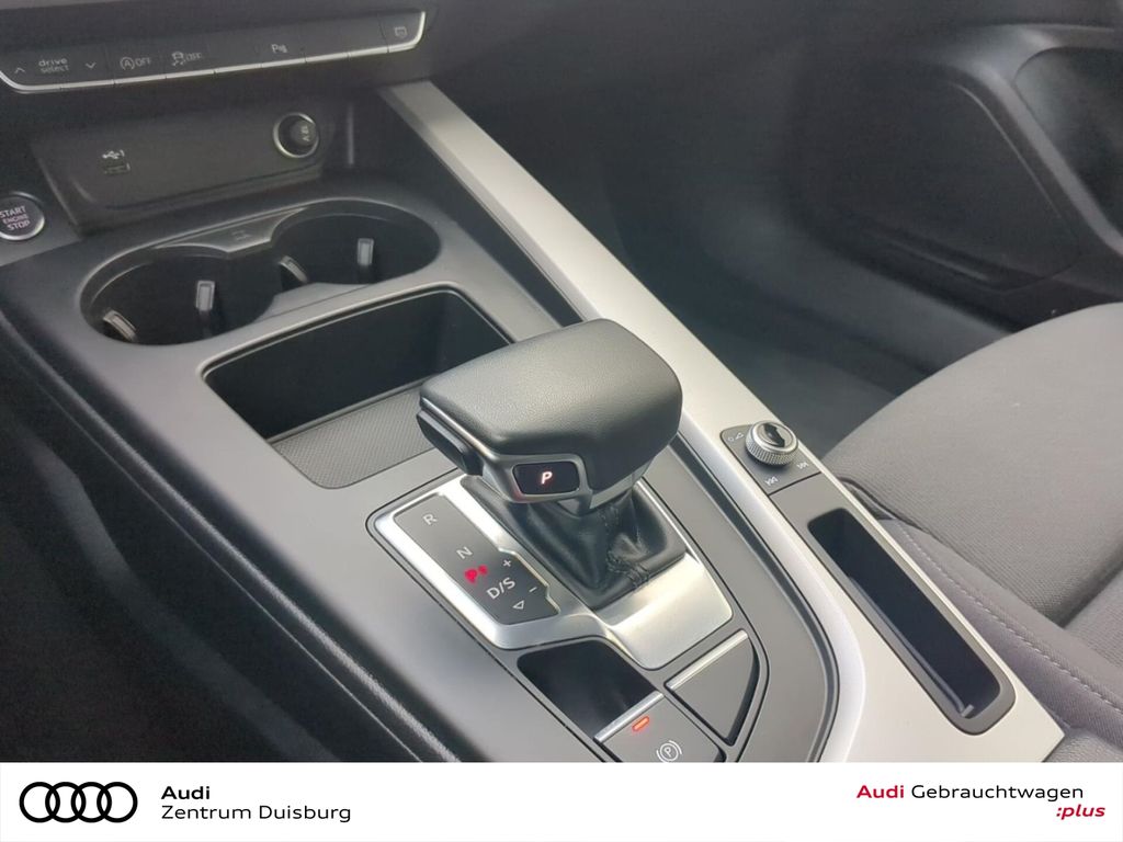 Audi A4 2023