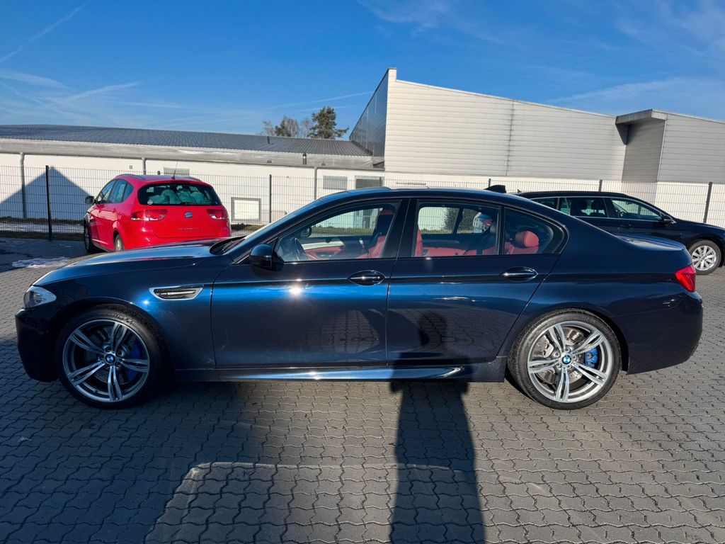 BMW M5 2012