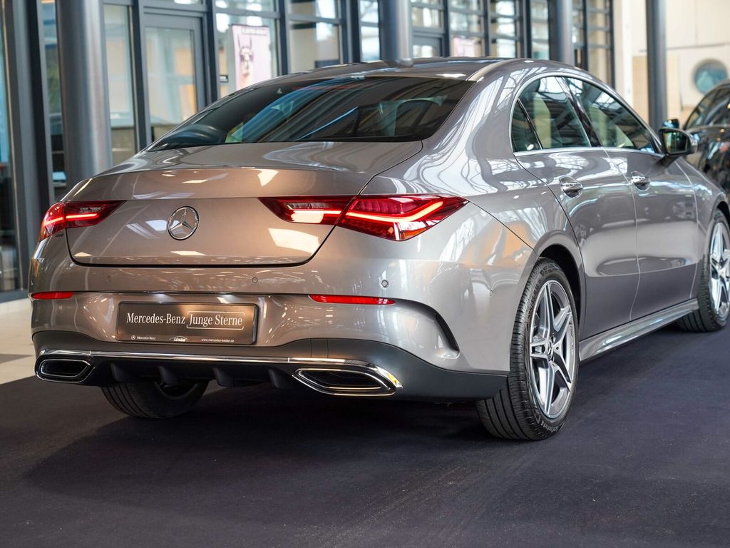 Mercedes-Benz CLA 200 2024