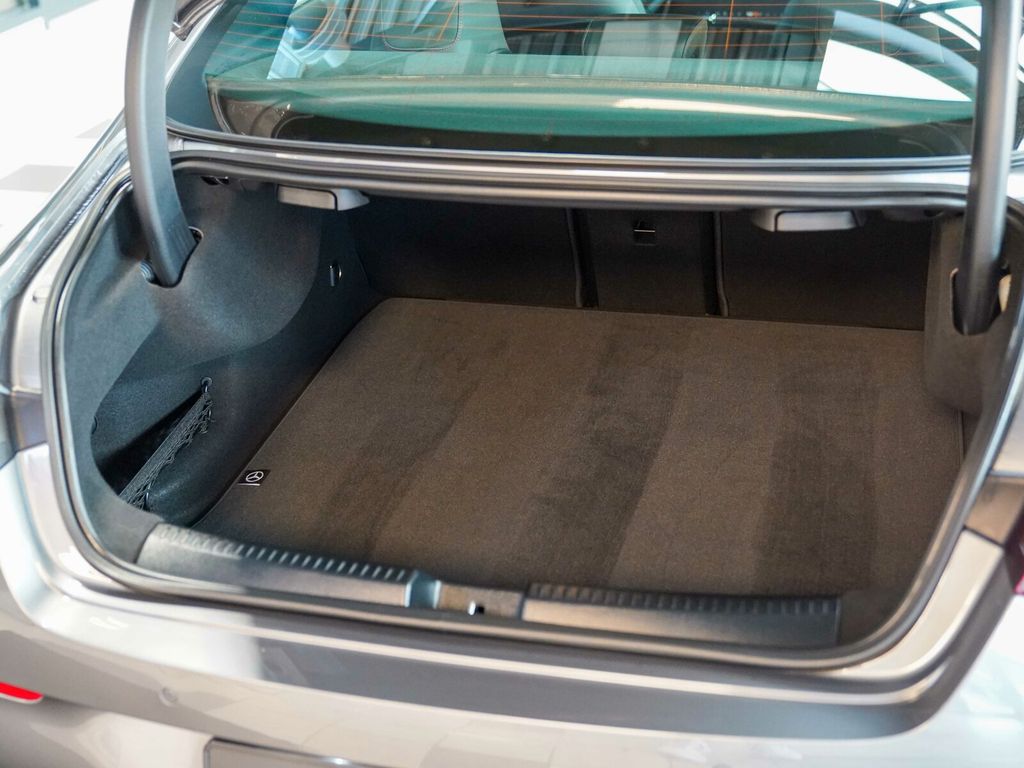 Mercedes-Benz CLA 200 2024