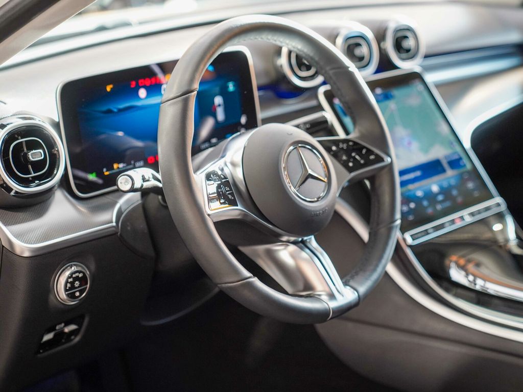 Mercedes-Benz C 200 2024