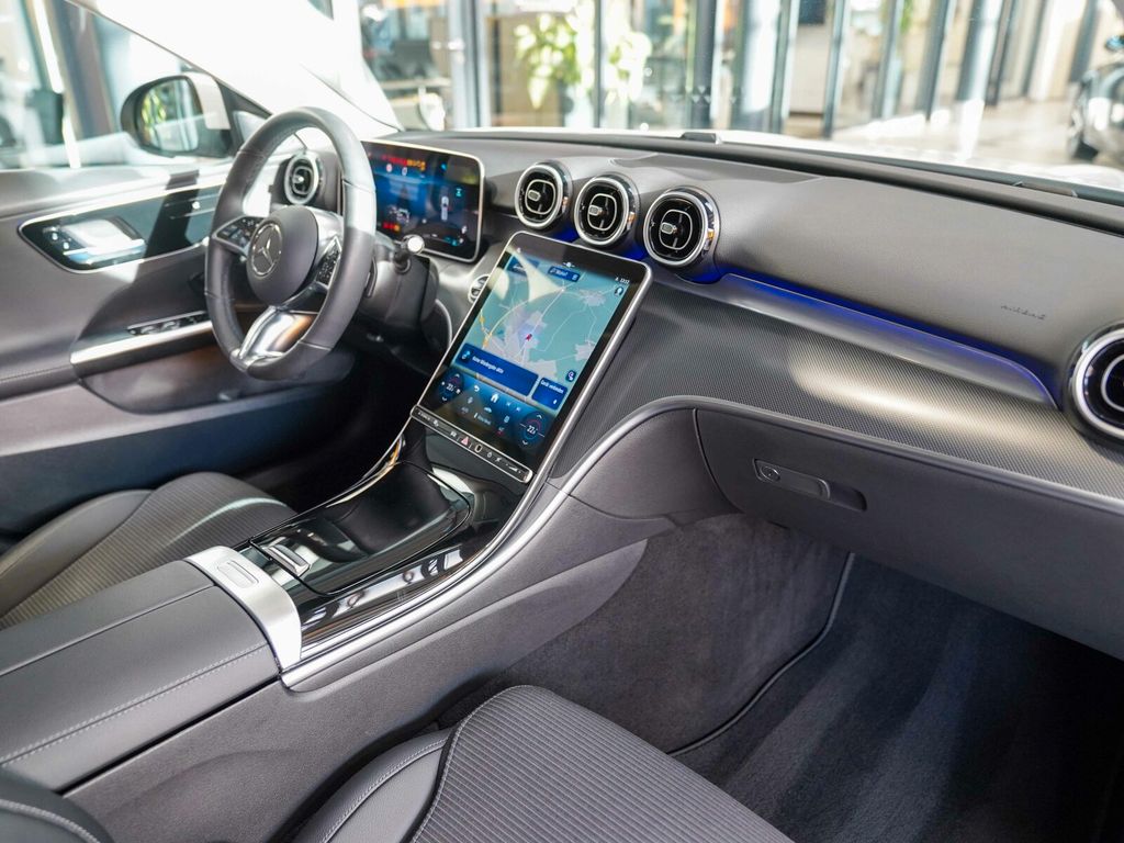 Mercedes-Benz C 200 2024