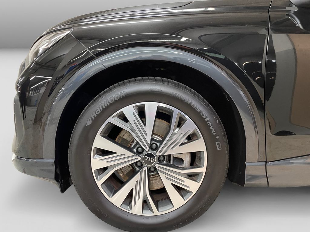 Audi Q4 e-tron 2023
