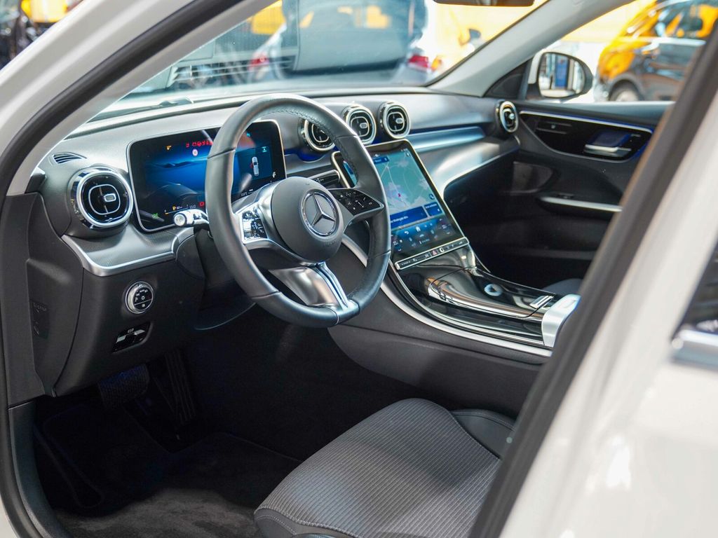 Mercedes-Benz C 200 2024