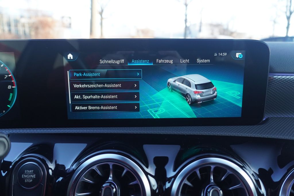 Mercedes-Benz A 250 2021