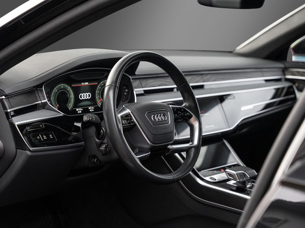 Audi A8 2023