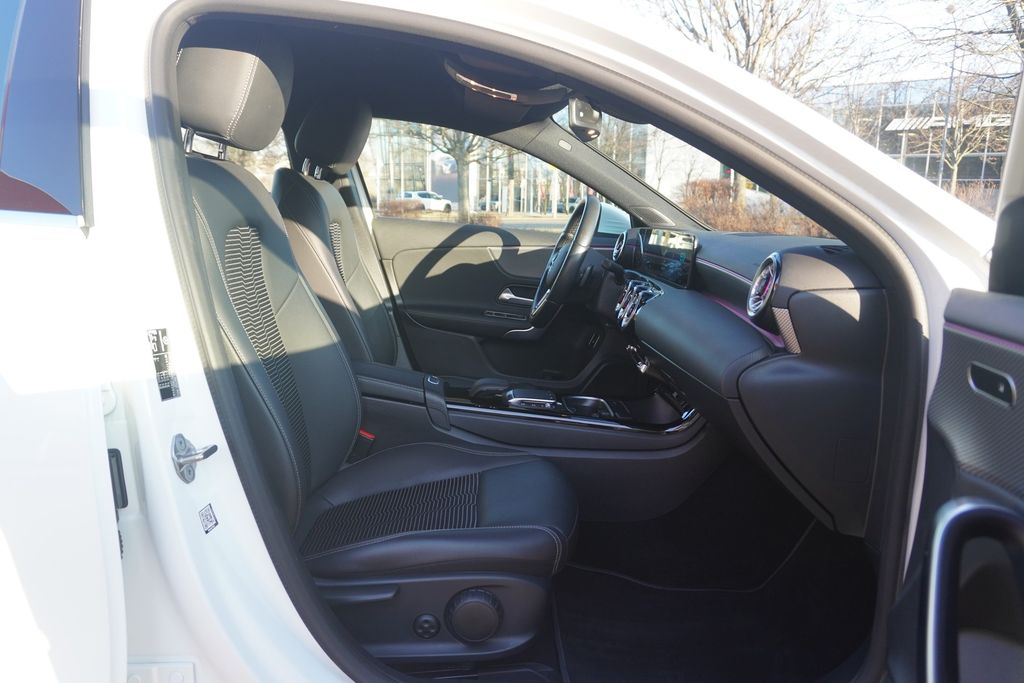 Mercedes-Benz A 250 2021