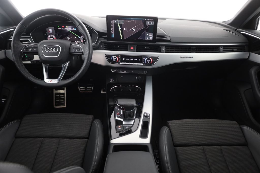 Audi A4 2024
