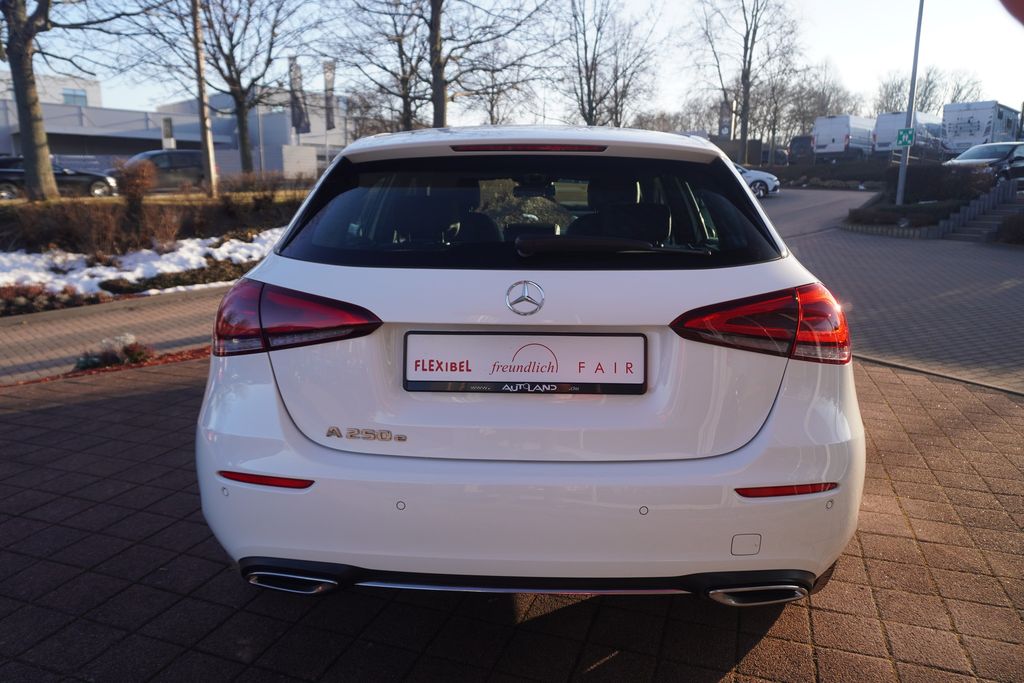 Mercedes-Benz A 250 2021