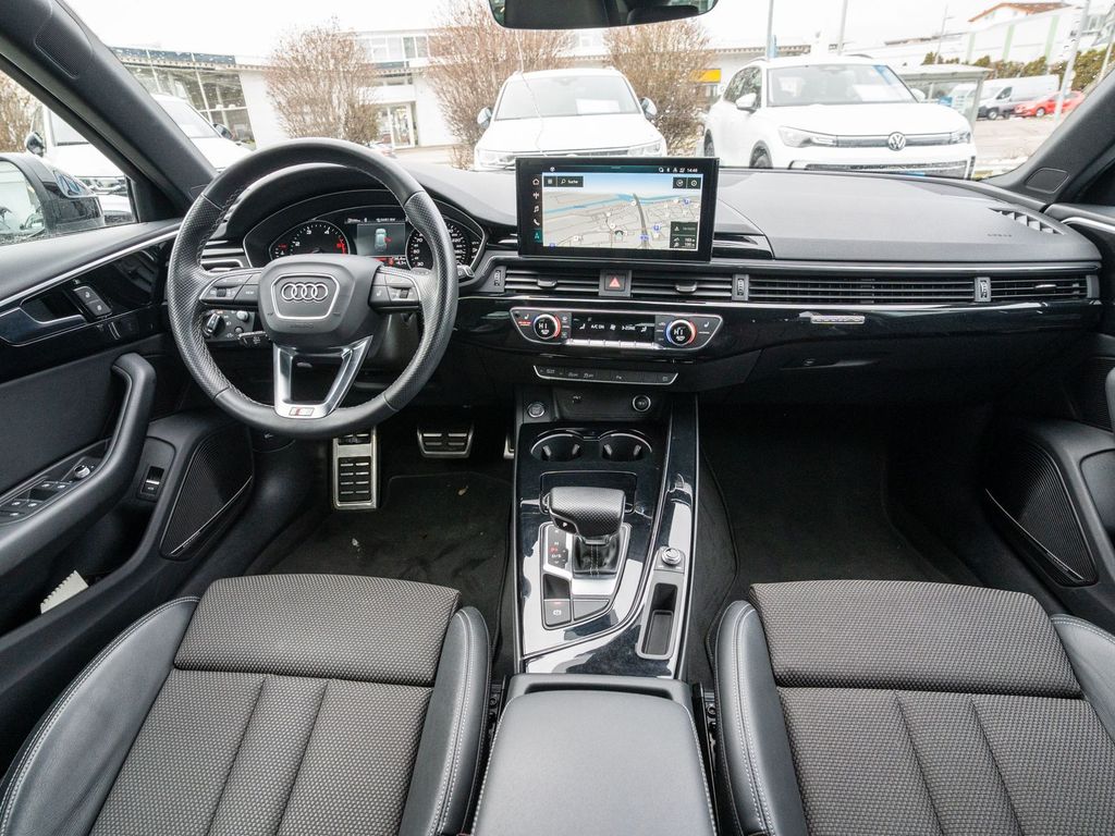 Audi A4 2022