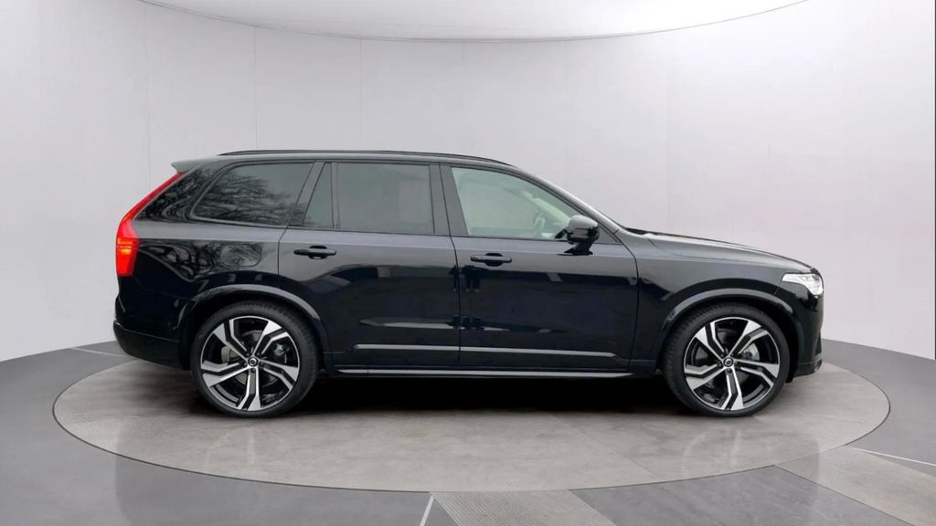 Volvo XC90 2023