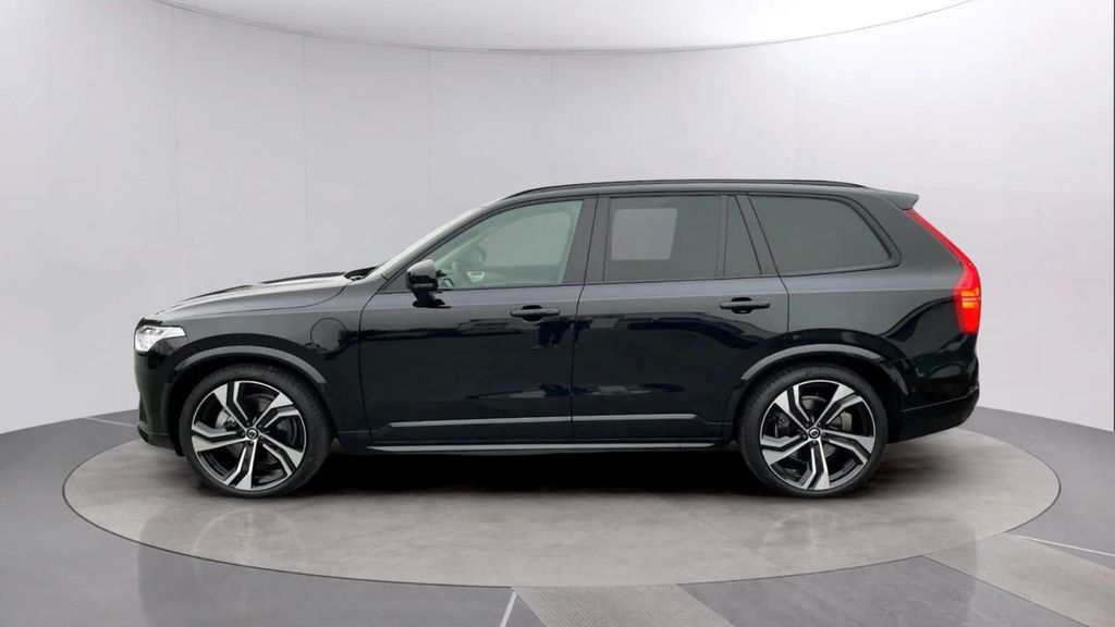 Volvo XC90 2023
