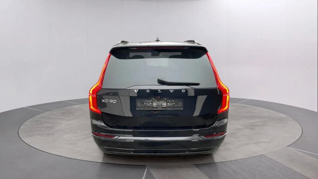 Volvo XC90 2023