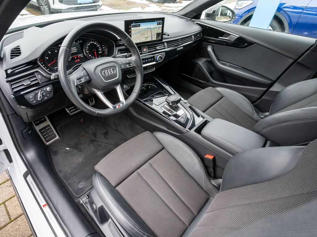 Audi A4 2022