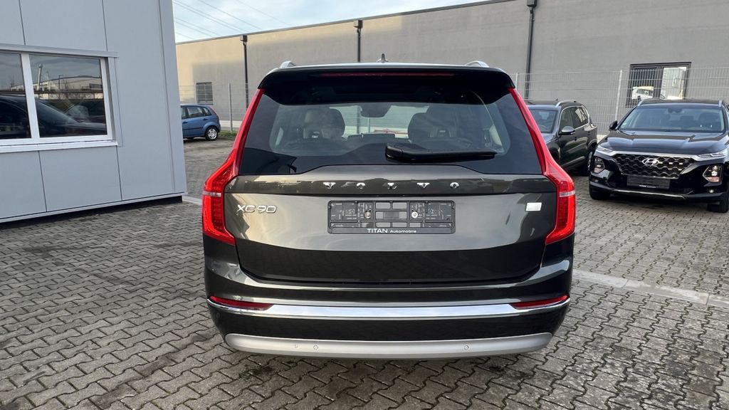 Volvo XC90 2021