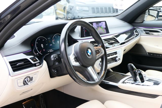 BMW 730 2018