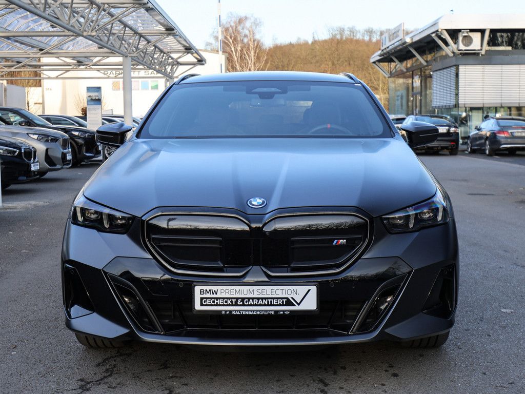 BMW i5 2024