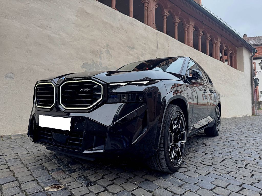 BMW XM 2024