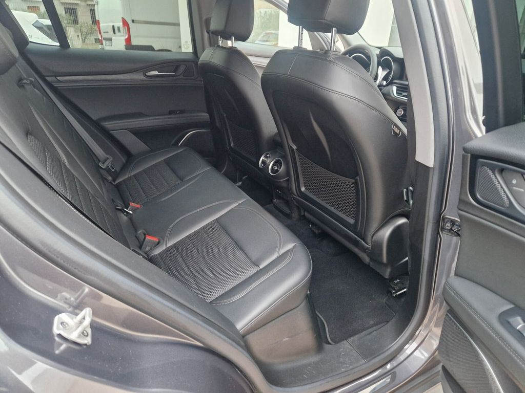 Alfa Romeo Stelvio 2020