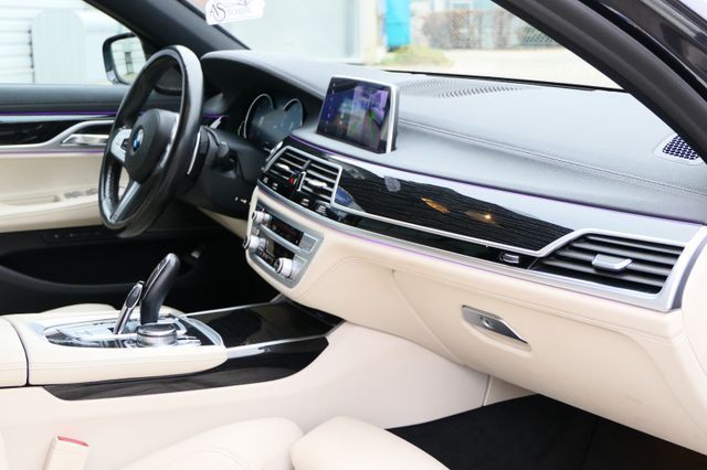 BMW 730 2018