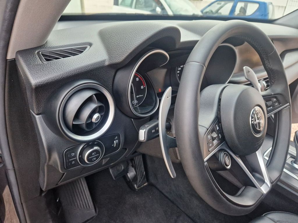 Alfa Romeo Stelvio 2020