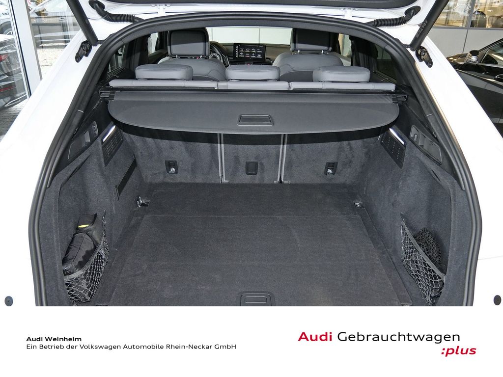 Audi SQ5 2022