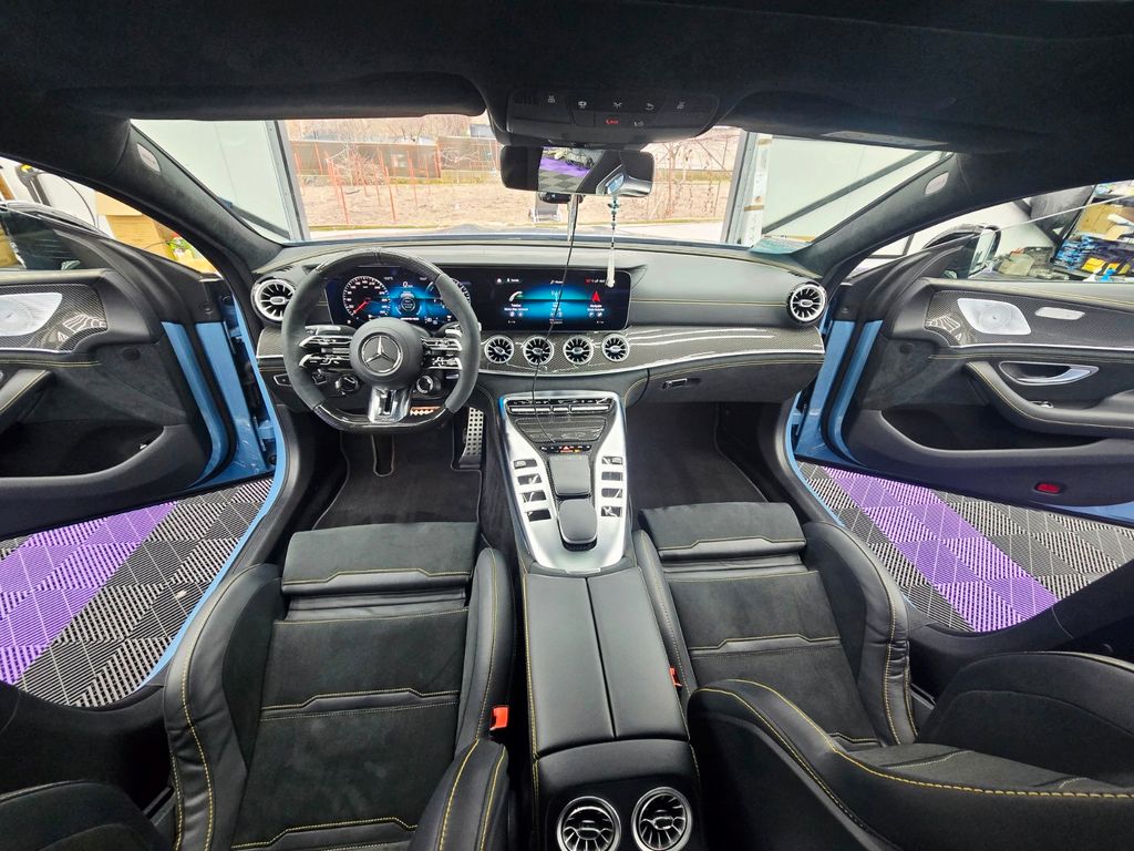 Mercedes-Benz AMG GT S 2024