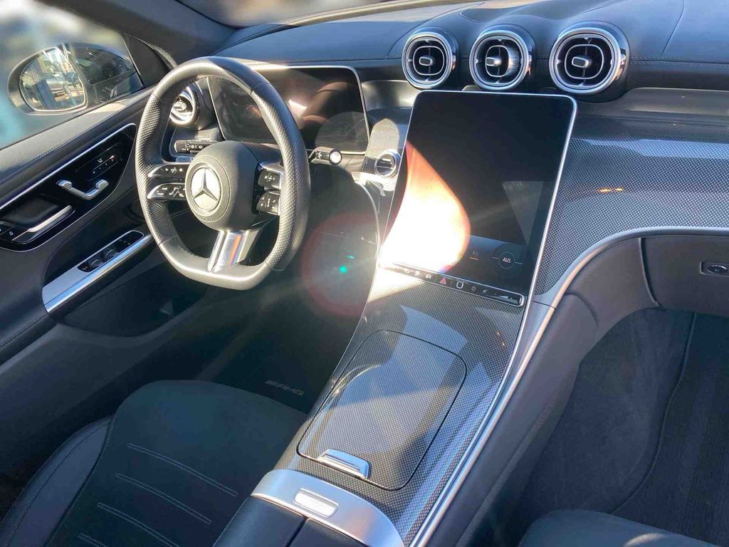 Mercedes-Benz GLC 300 2023