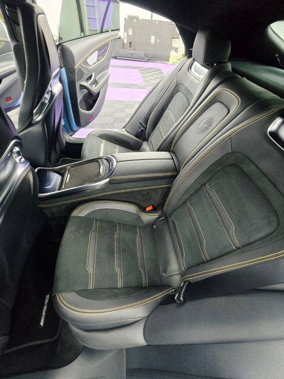 Mercedes-Benz AMG GT S 2024