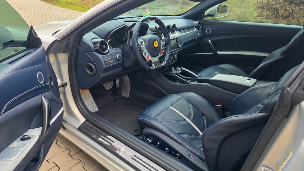 Ferrari FF 2015