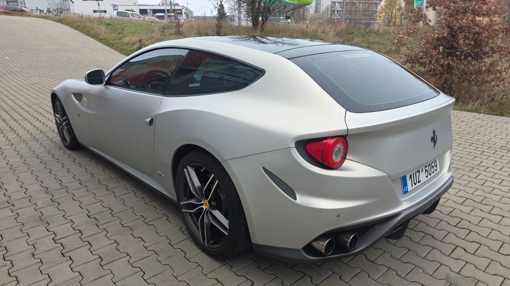 Ferrari FF 2015