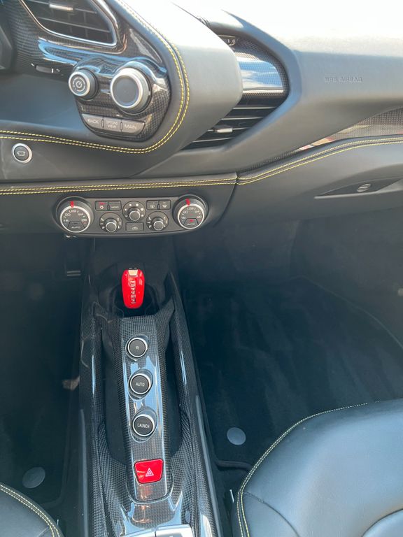 Ferrari 488 GTB 2017