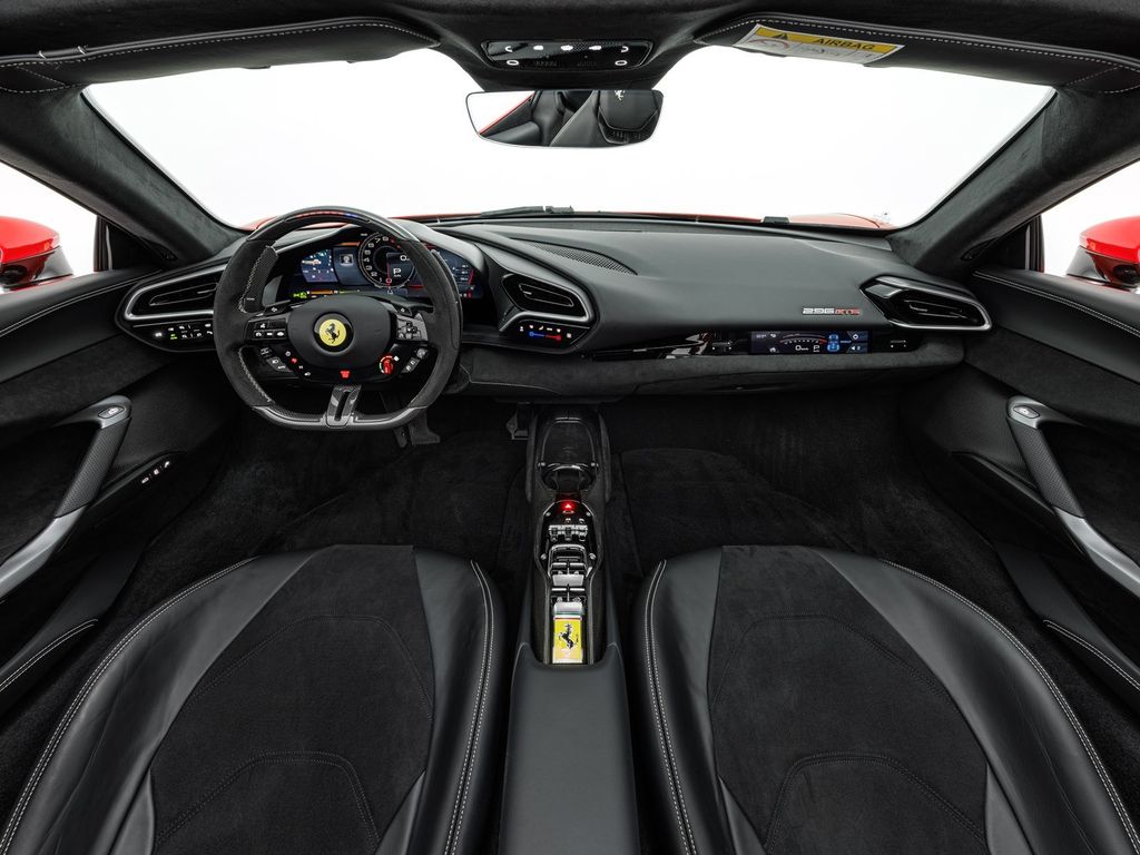 Ferrari 296 GTS 2025