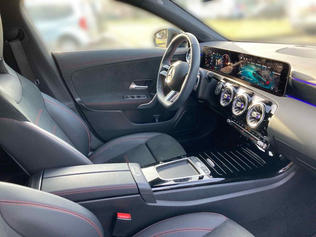 Mercedes-Benz CLA 250 2024