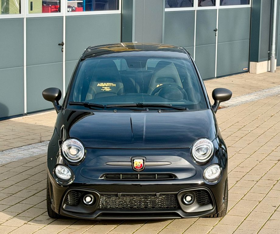 Abarth 695 2024