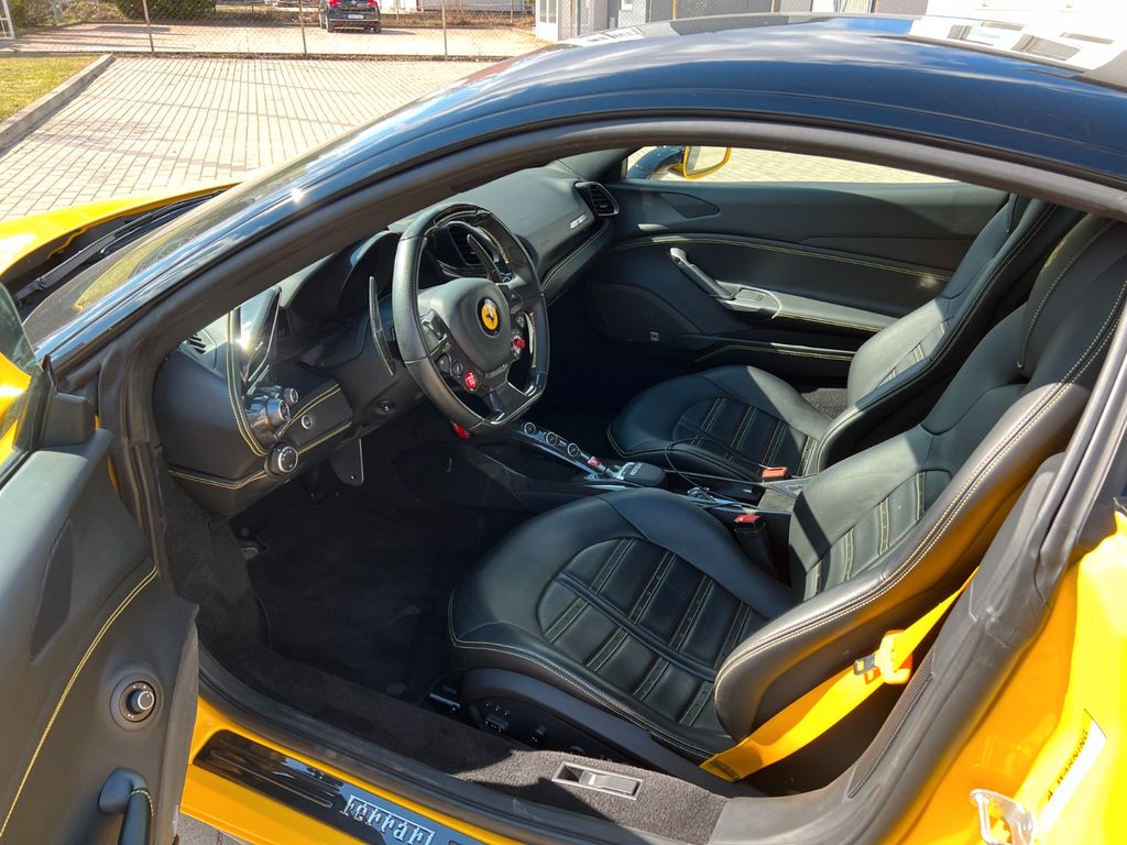 Ferrari 488 GTB 2017