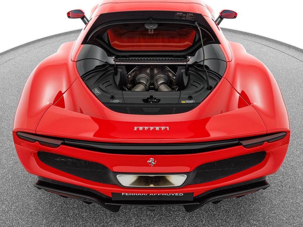 Ferrari 296 GTS 2025