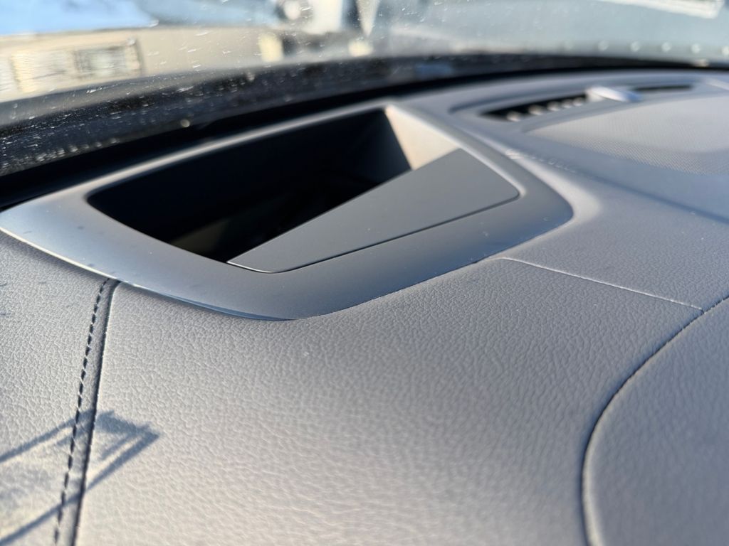 Volvo V60 Cross Country 2023