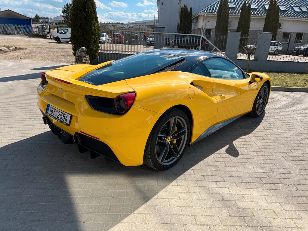 Ferrari 488 GTB 2017
