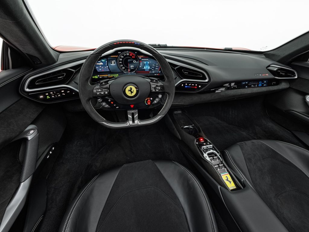 Ferrari 296 GTS 2025