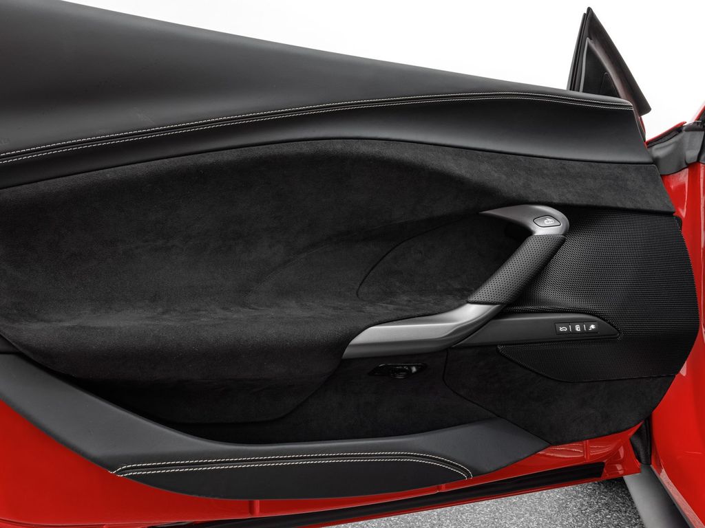 Ferrari 296 GTS 2025