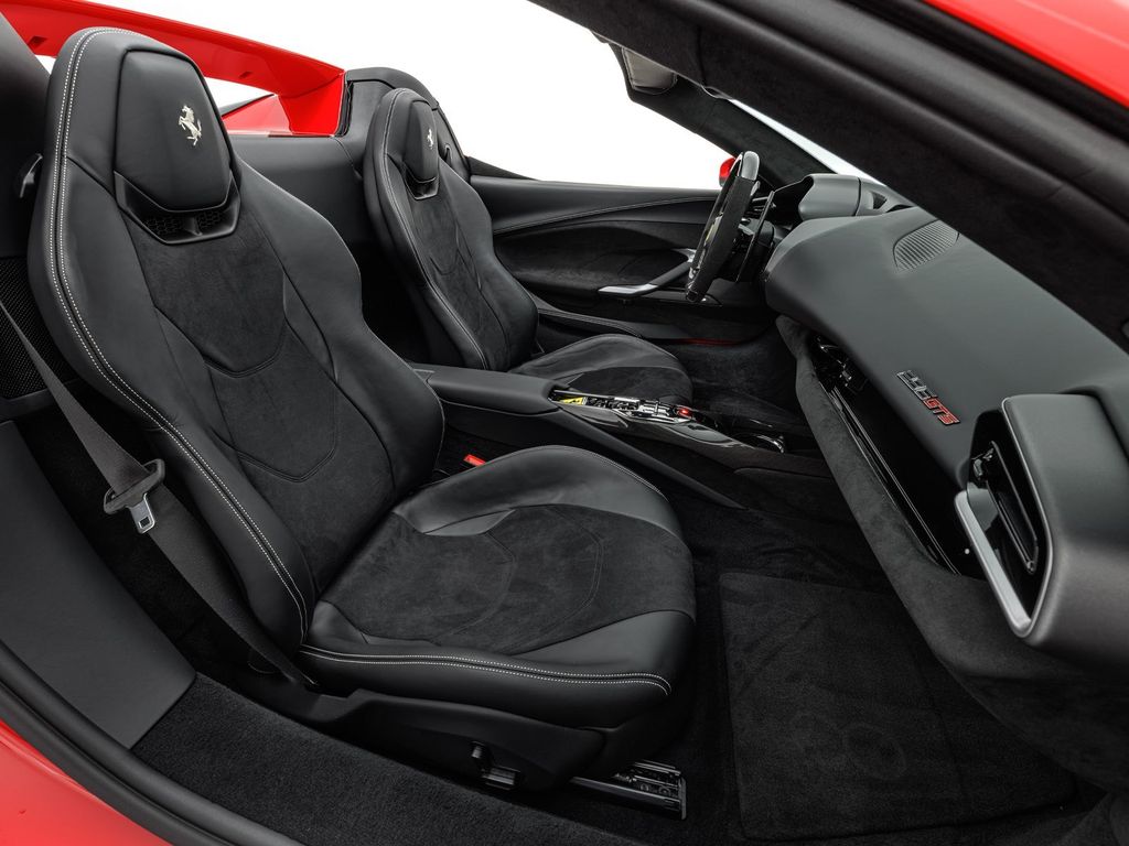 Ferrari 296 GTS 2025