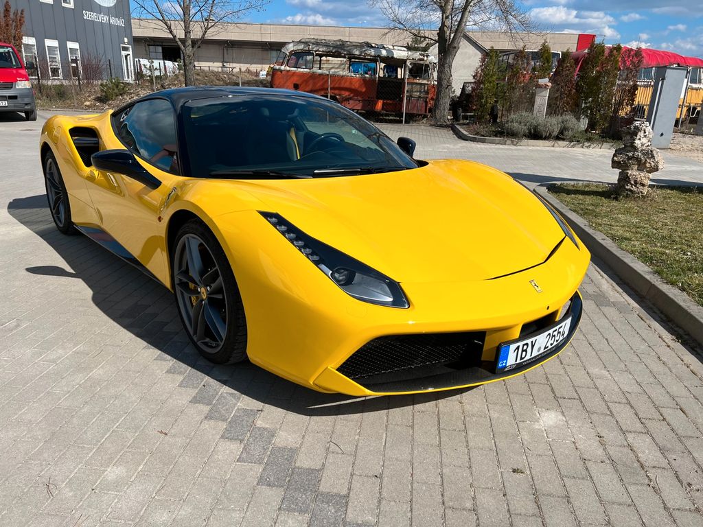 Ferrari 488 GTB 2017