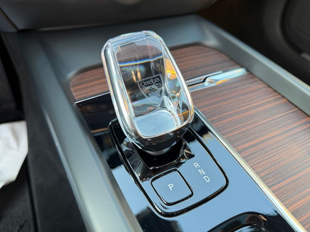 Volvo V60 Cross Country 2023