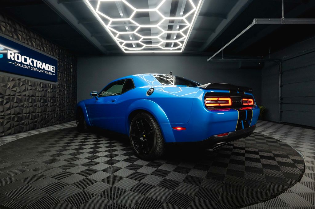 Dodge Challenger 2019