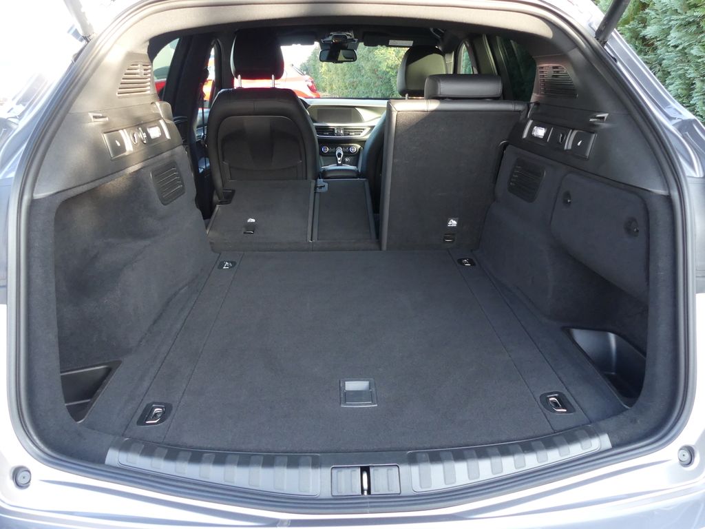 Alfa Romeo Stelvio 2020