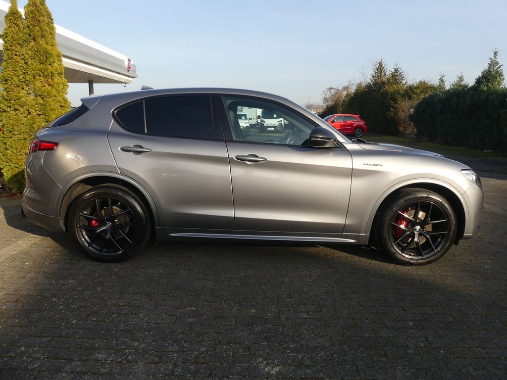 Alfa Romeo Stelvio 2020