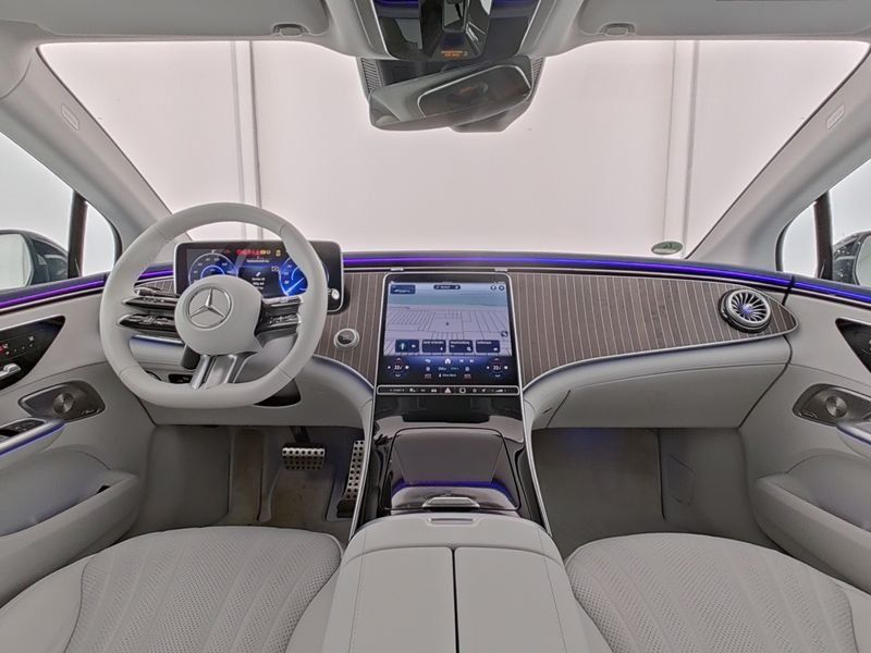 Mercedes-Benz EQE 2024