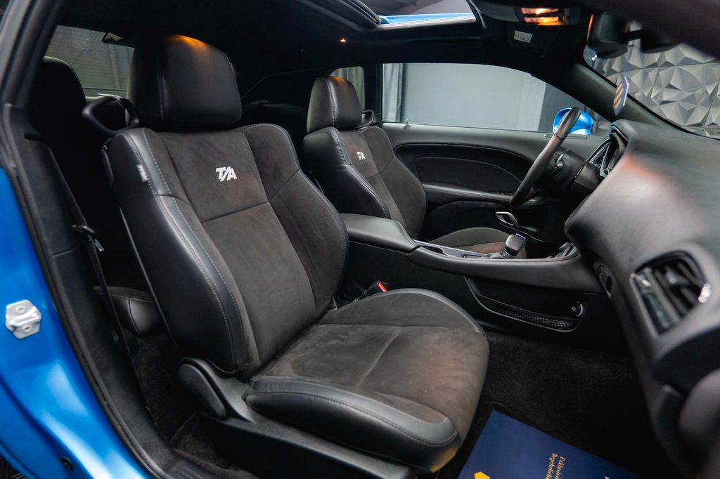Dodge Challenger 2019
